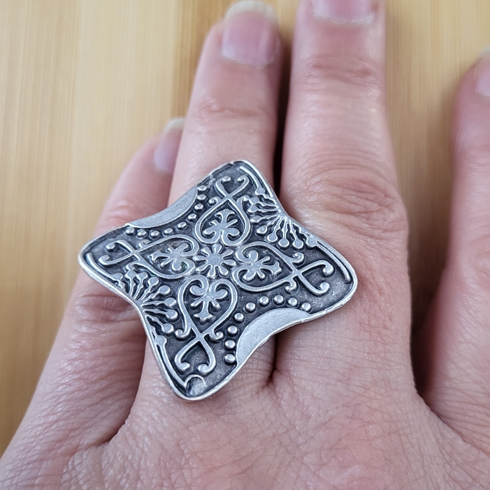 Silver-Tone Ornate Square Filigree Ring - Women